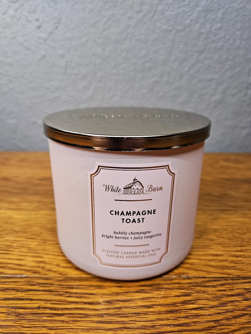 White Barn Champagne Toast 3-Wick Candle
